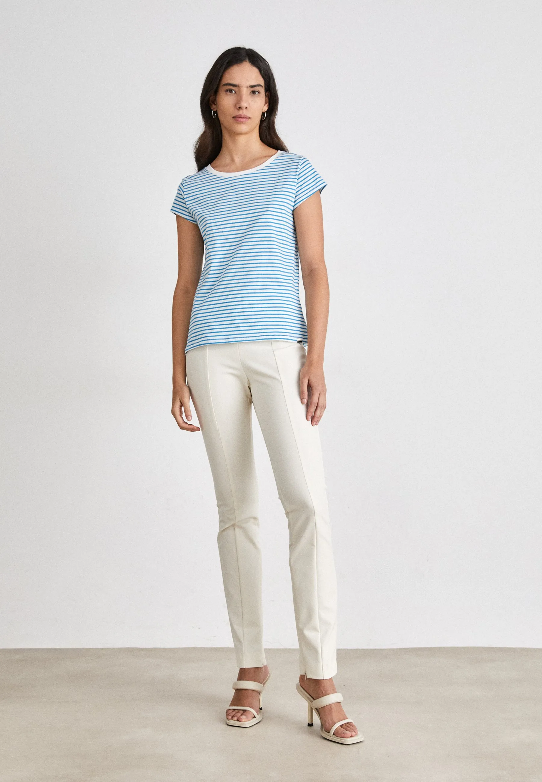 STRIPE TEASY TEE - T-shirt con stampa